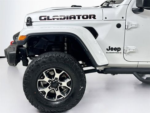 Used 2023 Jeep Gladiator Sport image 22