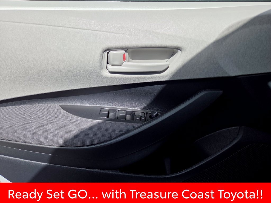 Certified 2027 Toyota Corolla LE FWD image 27