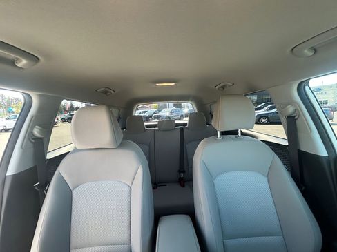 Used 2024 Kia Soul LX w/ Option Group 015 FWD image 27