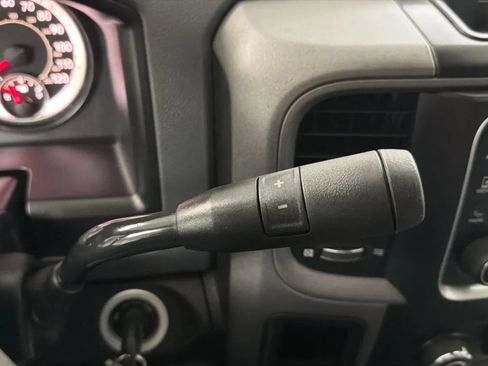 Used 2018 RAM 2500 Tradesman w/ Chrome Appearance Group AWD/4WD image 12