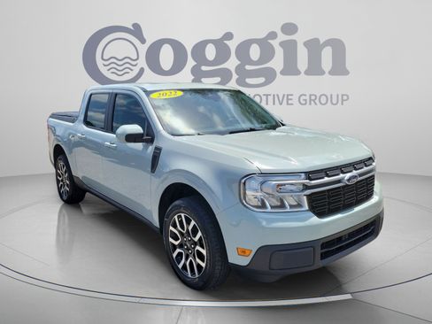 Used 2022 Ford Maverick Lariat w/ Equipment Group 500A Standard AWD/4WD image 4