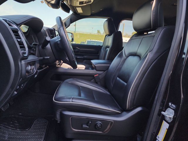 Used 2023 RAM 1500 Limited AWD/4WD image 13
