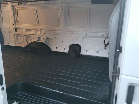 Used 2008 Ford E-350 and Econoline 350 Extended Super Duty RWD image 35