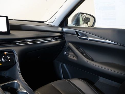 New 2026 INFINITI QX60 Luxe w/ Cargo Package image 15