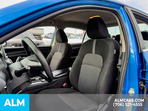 Used 2024 Nissan Sentra SV FWD image 9