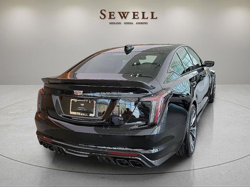 New 2026 Cadillac CT5 V Blackwing w/ Carbon Fiber 2 Package RWD image 5