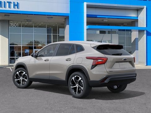 New 2026 Chevrolet Trax RS w/ Driver Confidence Package FWD image 27