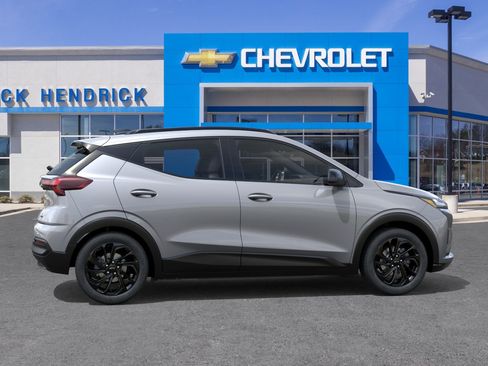 New 2027 Chevrolet Bolt RS w/ Technology Package FWD image 7