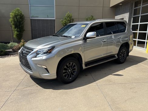 Used 2021 Lexus GX 460 Premium w/ Premium Package AWD/4WD image 26