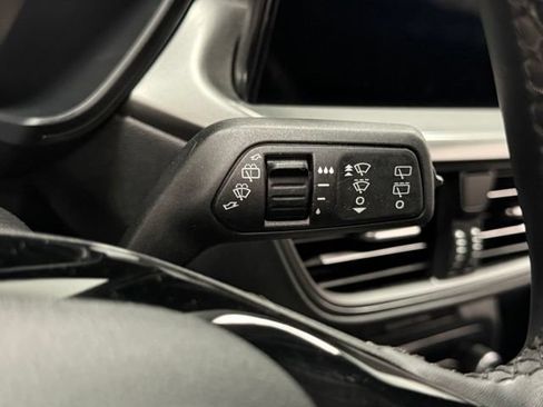 Used 2023 Ford Escape SE FWD image 20
