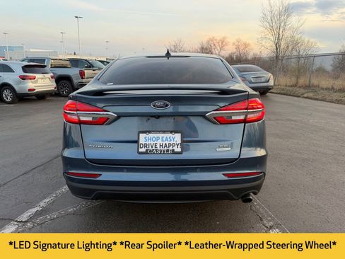 Used 2019 Ford Fusion SE w/ Equipment Group 151A image 9
