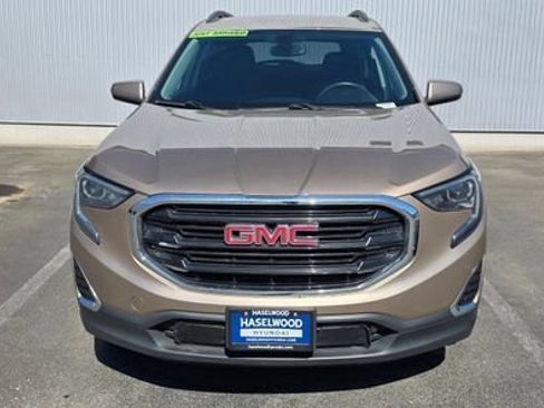 Used 2018 GMC Terrain SLE w/ Driver Convenience Package AWD/4WD image 8