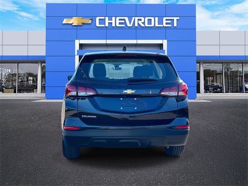 Certified 2024 Chevrolet Equinox LS image 6