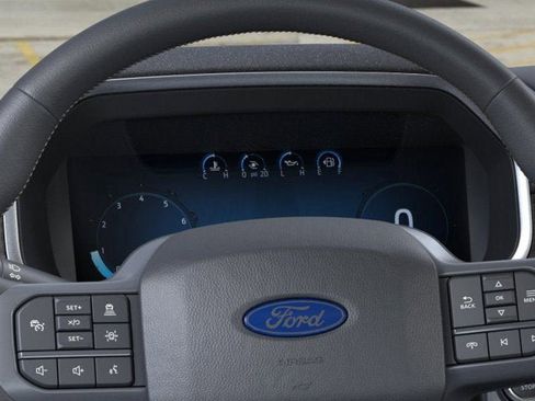 New 2025 Ford F150 Lariat w/ Equipment Group 501A Mid image 13