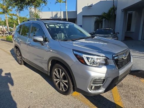 Used 2020 Subaru Forester Limited AWD/4WD image 2