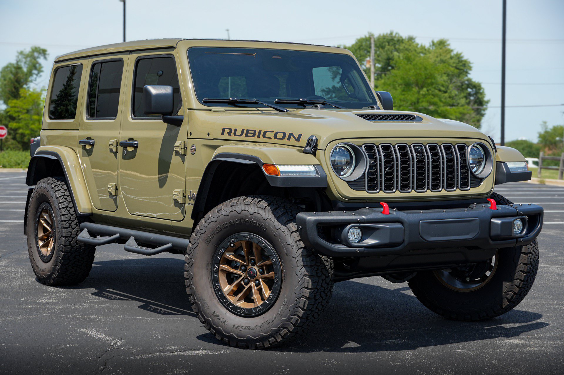 Used 2026 Jeep Wrangler Unlimited Rubicon AWD/4WD image 2