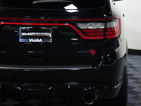 Used 2021 Dodge Durango SRT Hellcat w/ Technology Group AWD/4WD image 16
