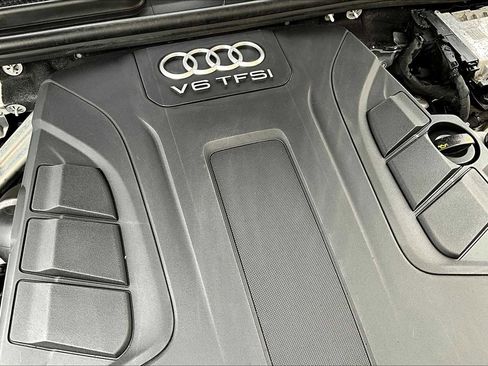 Used 2019 Audi Q7 3.0T Prestige image 29