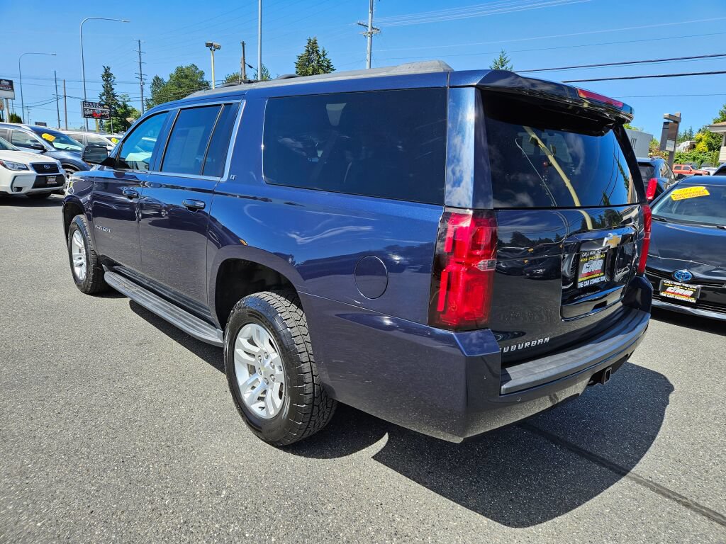Used 2019 Chevrolet Suburban LT AWD/4WD image 6