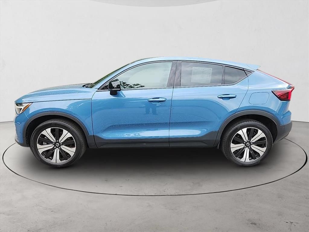 Certified 2023 Volvo C40 P8 Recharge Plus w/ Climate Package AWD/4WD image 2