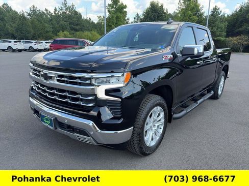 Used 2023 Chevrolet Silverado 1500 LTZ w/ Technology Package AWD/4WD image 3