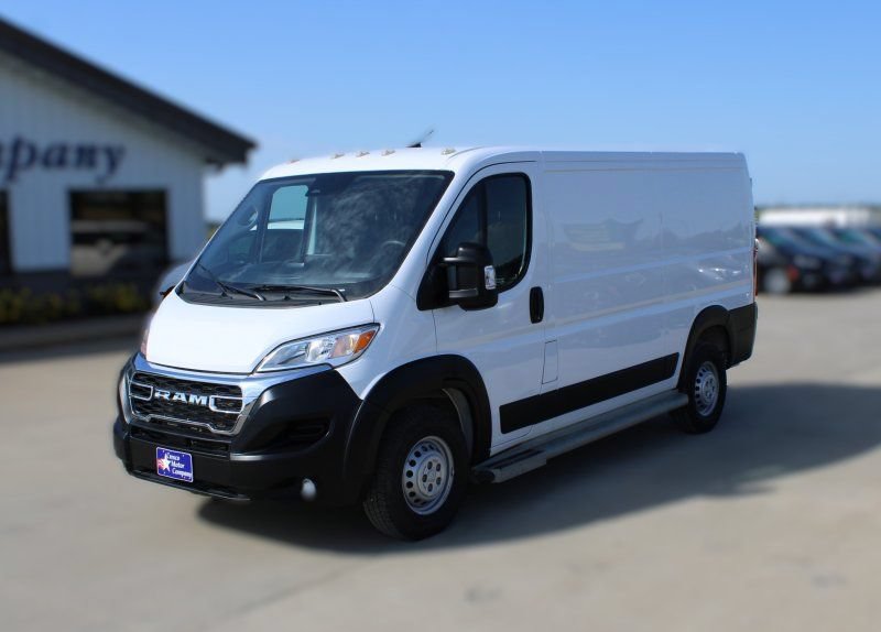 Used 2025 RAM ProMaster 2500 w/ U-Haul Equipment Group FWD image 1