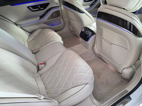 Certified 2025 Mercedes-Benz S 580 4MATIC Sedan image 27