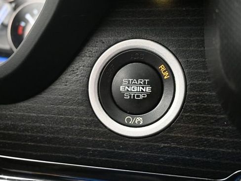 Used 2022 RAM 1500 Limited AWD/4WD image 24