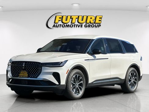 New 2026 Lincoln Nautilus Premier AWD/4WD image 7