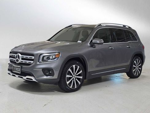 Used 2020 Mercedes-Benz GLB 250 4MATIC image 7