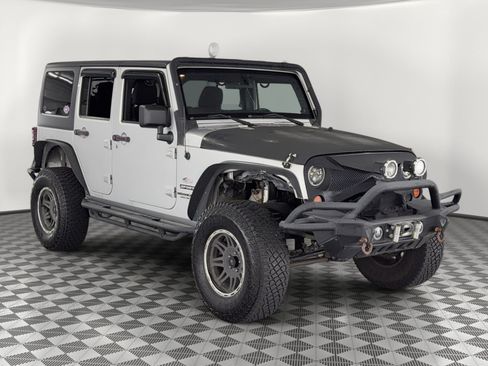 Used 2012 Jeep Wrangler Unlimited Sport AWD/4WD image 7