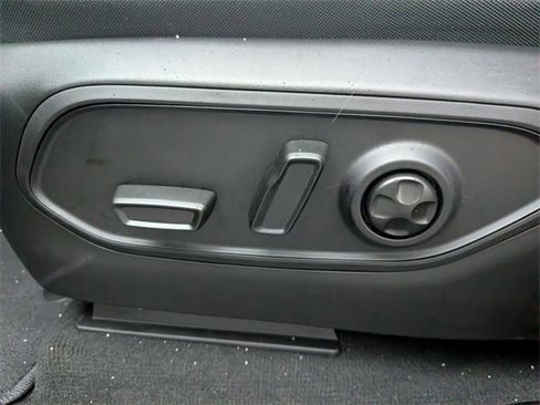 New 2025 Jeep Grand Cherokee Limited image 14