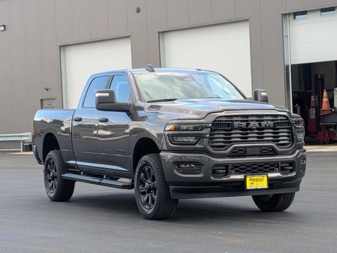 Used 2026 RAM 2500 Big Horn AWD/4WD image 1