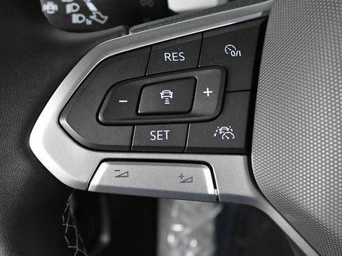Used 2021 Volkswagen Atlas Cross Sport SEL Premium AWD/4WD image 23