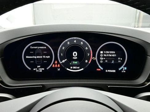 New 2026 Porsche Cayenne E-Hybrid Coupe AWD/4WD image 9
