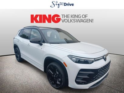 New 2025 Volkswagen Tiguan SE R-Line