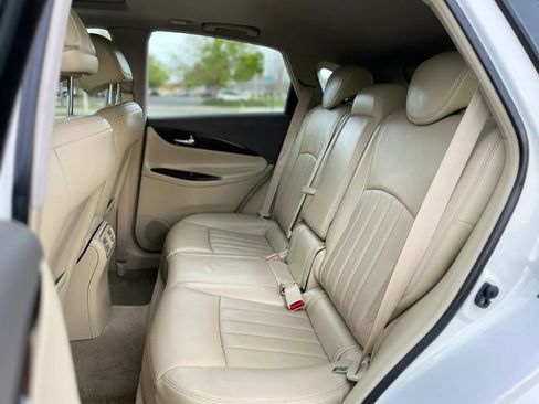 Used 2014 INFINITI QX50 Journey w/ Premium Package AWD/4WD image 12
