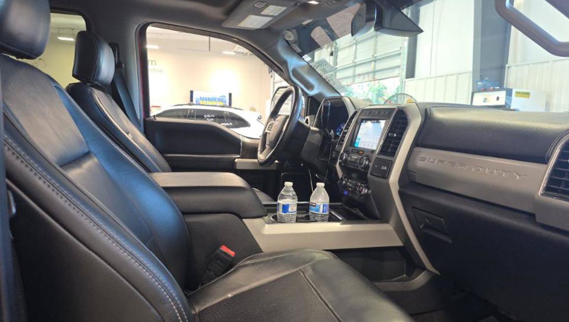 Used 2019 Ford F350 Lariat w/ Lariat Ultimate Package AWD/4WD image 8