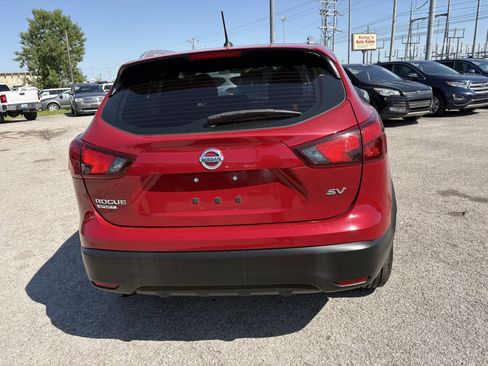 Used 2017 Nissan Rogue Sport SV image 8