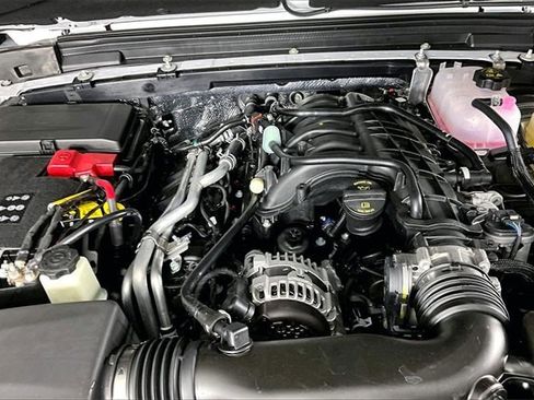 New 2026 Jeep Wrangler Unlimited Rubicon image 2