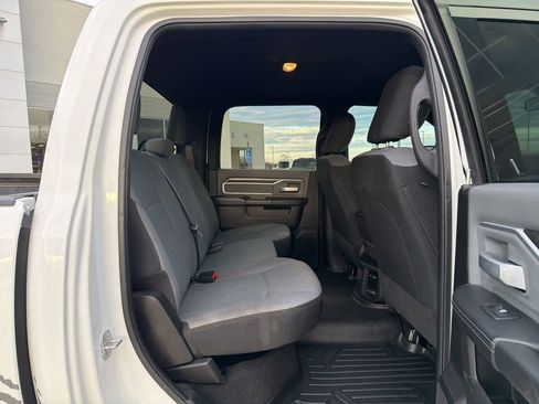 Used 2021 RAM 2500 Big Horn image 17
