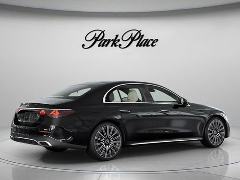 New 2026 Mercedes-Benz E 350 Sedan image 20