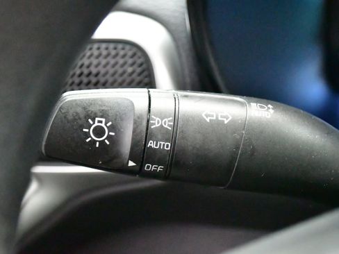 Used 2025 Kia Soul LX w/ LX Technology Package image 20