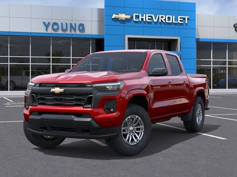 New 2026 Chevrolet Colorado LT w/ LT Convenience Package AWD/4WD image 6