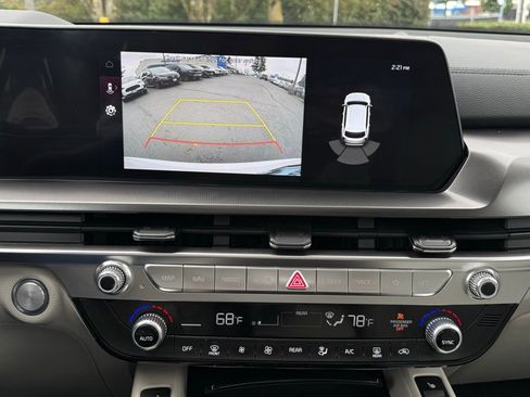 Used 2024 Kia Telluride S w/ S Sunroof Package image 28