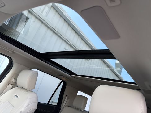 Certified 2024 Ford Expedition Max Platinum image 53