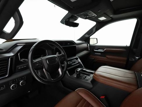Used 2024 GMC Sierra 1500 Denali Ultimate image 11