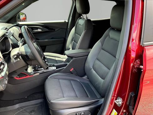 Used 2023 Chevrolet TrailBlazer RS AWD/4WD image 19