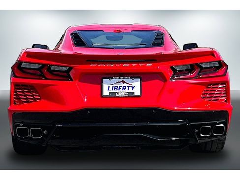 Used 2023 Chevrolet Corvette Stingray Premium Cpe w/ Z51 Performance Package image 5