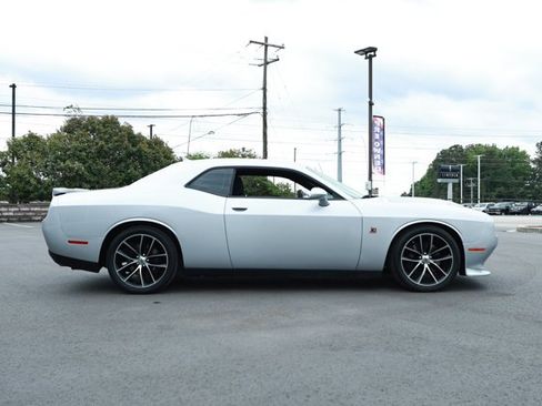Used 2020 Dodge Challenger R/T Scat Pack w/ Scat Pack Stripe RWD image 4
